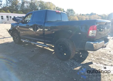 2019 Ram 2500 Tradesman 4X4 6'4 Box from USA, damaged, VIN 3C6UR5CL8KG619588
